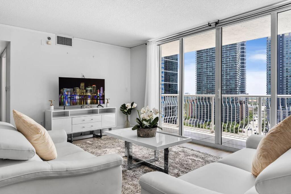 Appartamento Modern 2/2 With Beautiful Ocean And Brickell Views