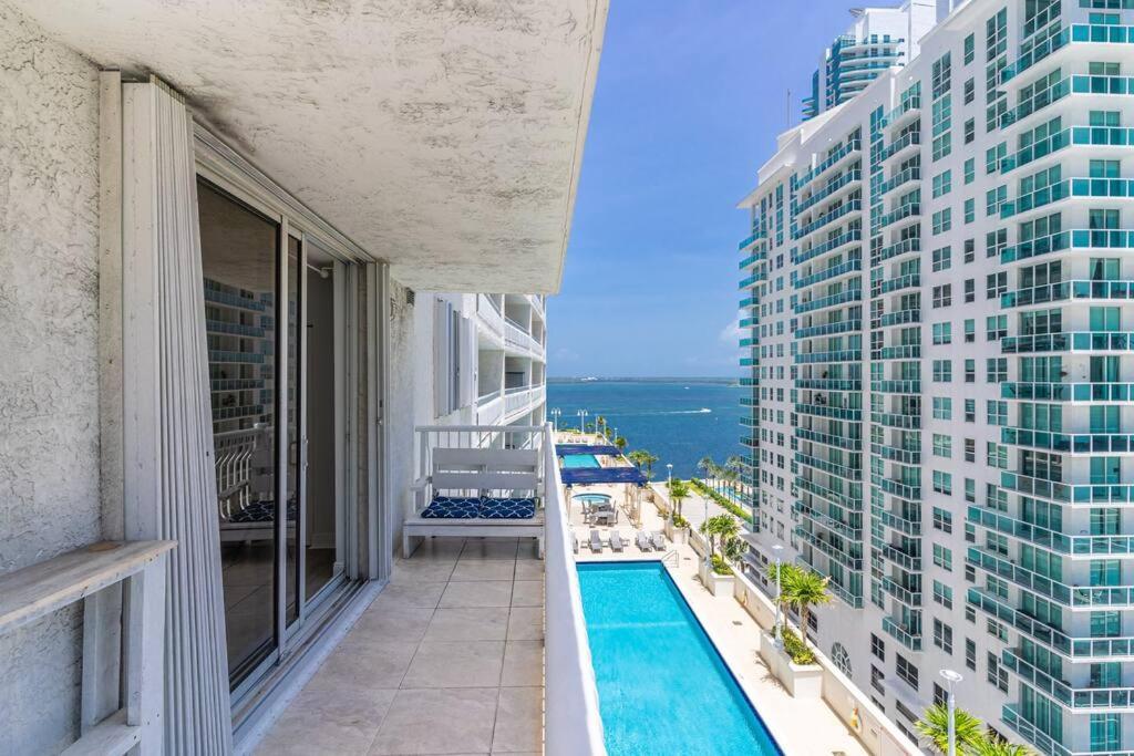 Modern 2/2 With Beautiful Ocean And Brickell Views Apartamento *