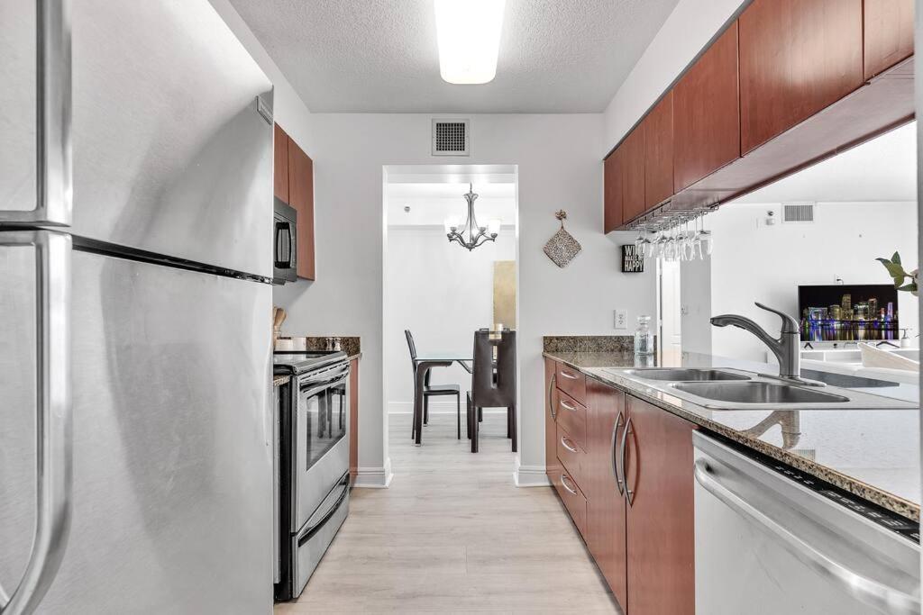Modern 2/2 With Beautiful Ocean And Brickell Views Appartamento Miami